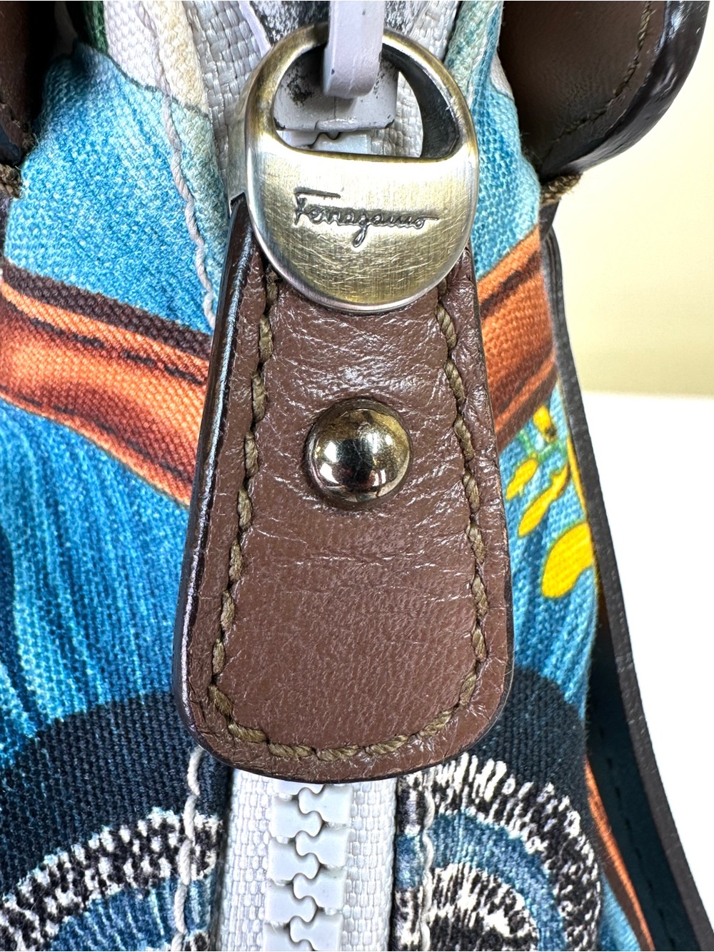 Salvatore Ferragamo Floral Multicolor Canvas & Leather Hobo bag - Picture 6 of 17